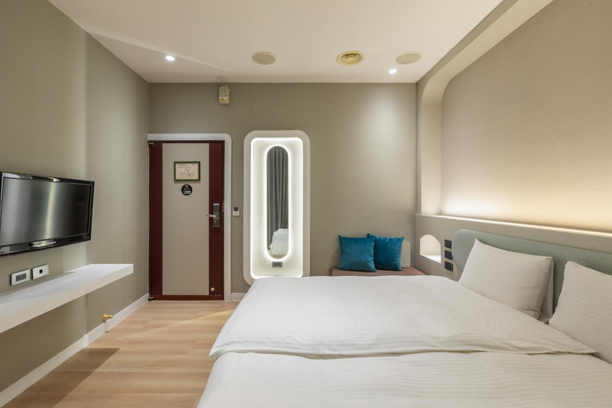 Fu Hsiang Hotel Yilan Room photo