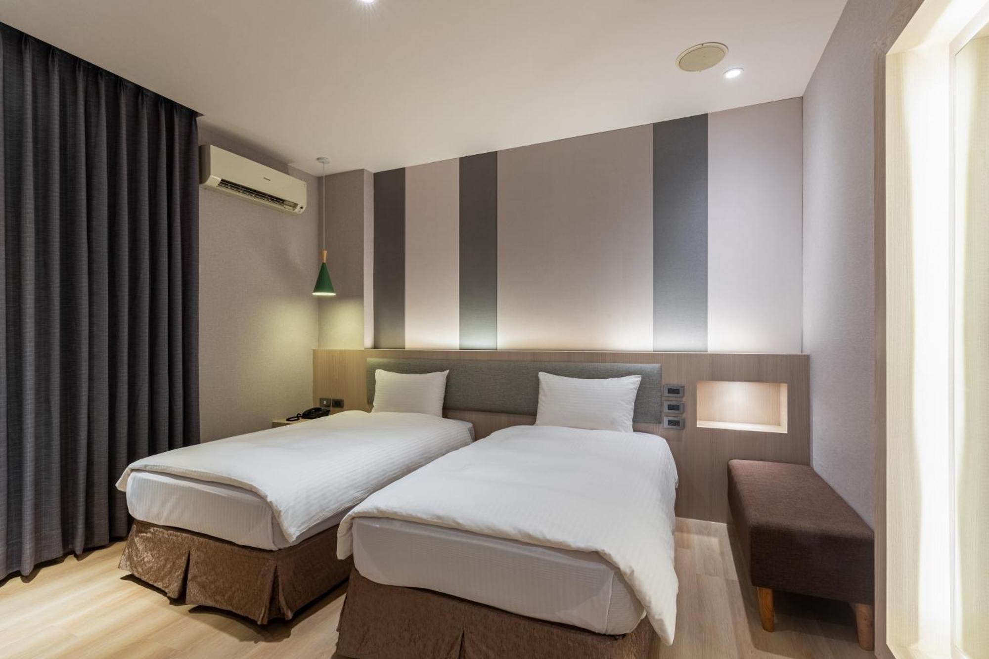 Fu Hsiang Hotel Yilan Room photo